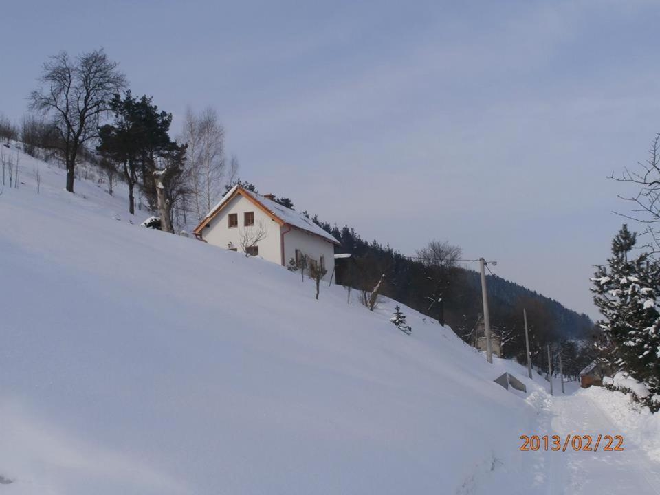 Вилла Charming House With Beautiful Landscape Frydstejn Экстерьер фото