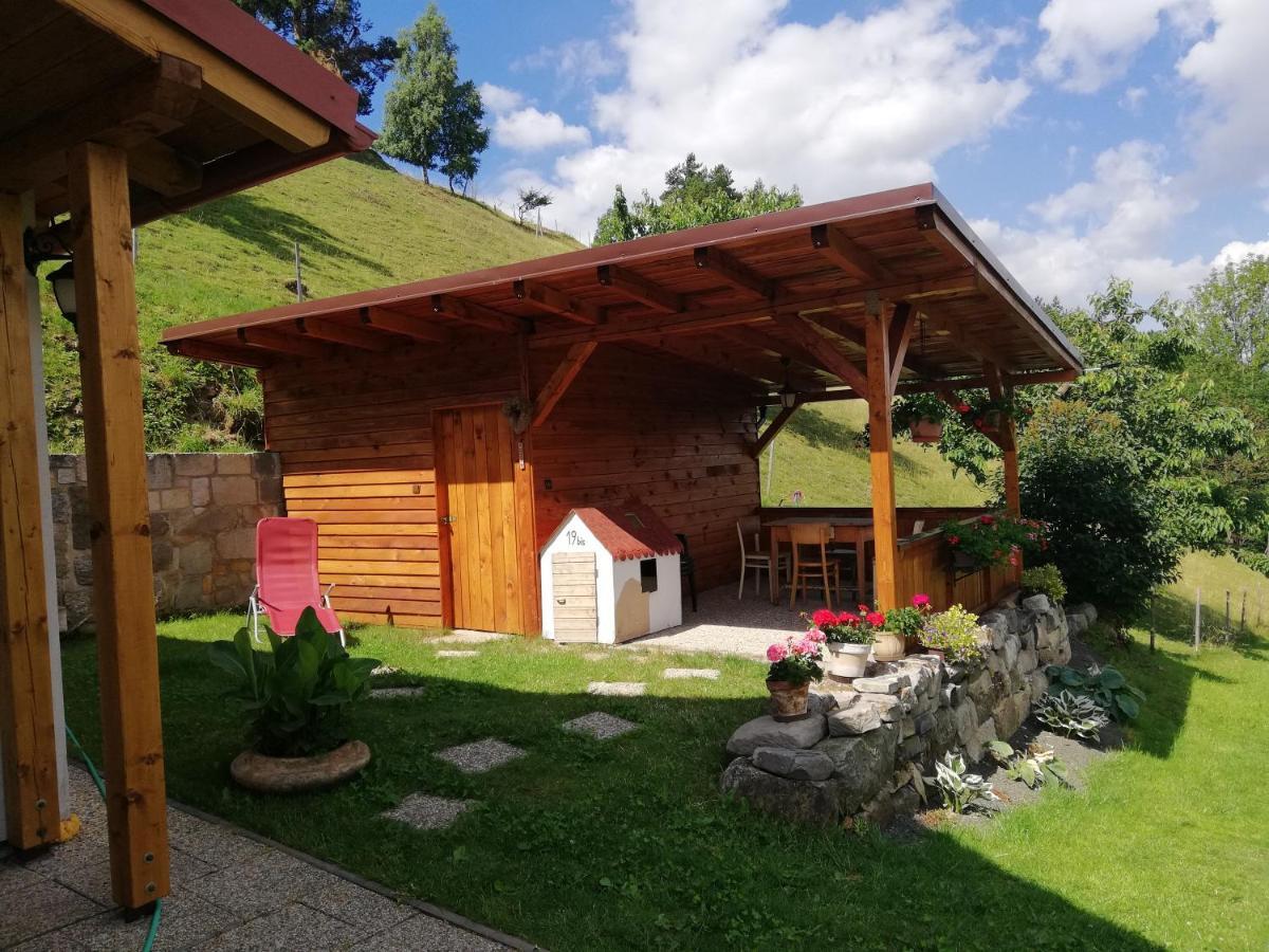 Вилла Charming House With Beautiful Landscape Frydstejn Экстерьер фото